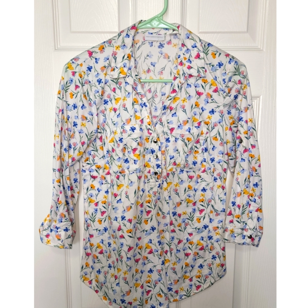 New York and Company Blouse XS Blouse